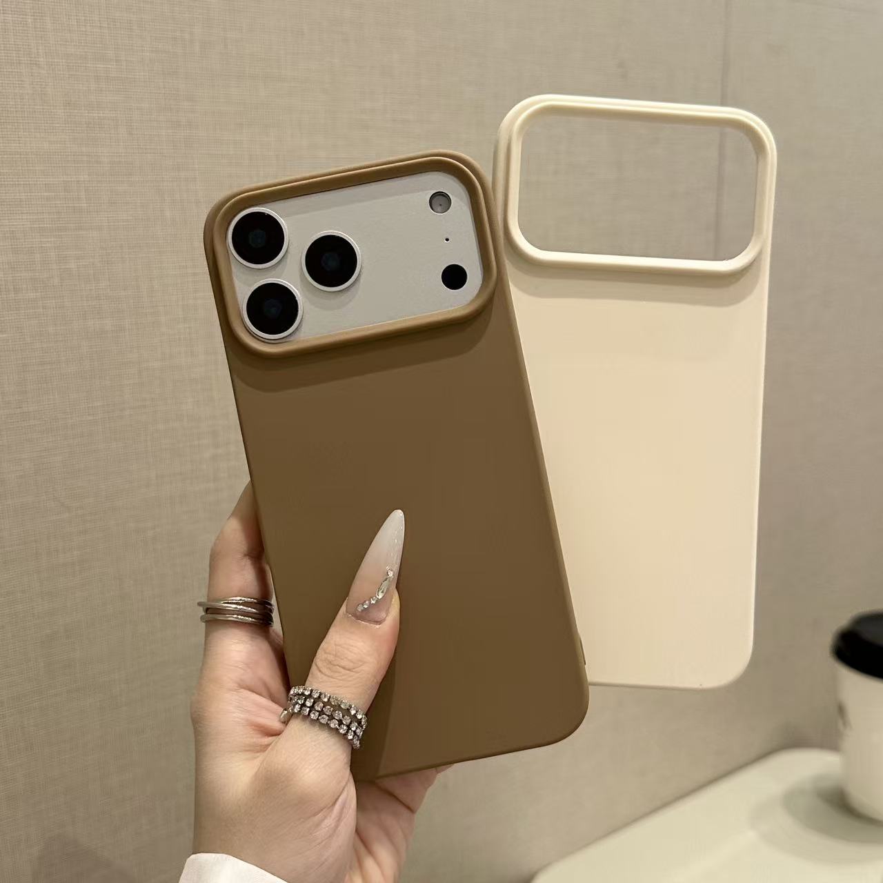 Matte Silicone Case For iPhone - مراجعة Tech Accessories Apple وسعره