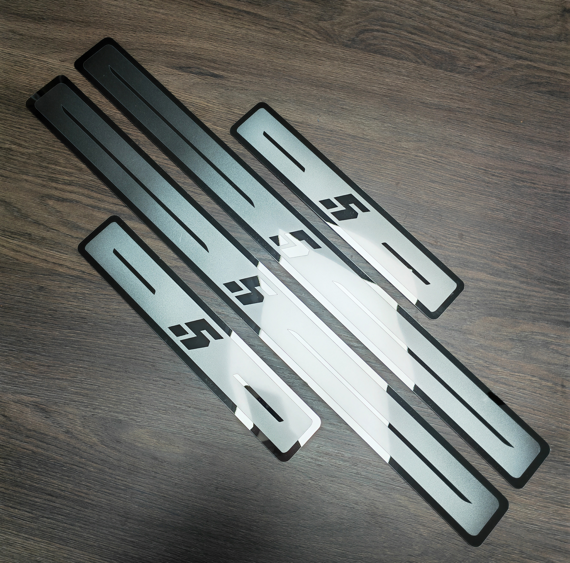 Car Stainless Steel Door Sill  - مراجعة Tech Accessories Renault وسعره