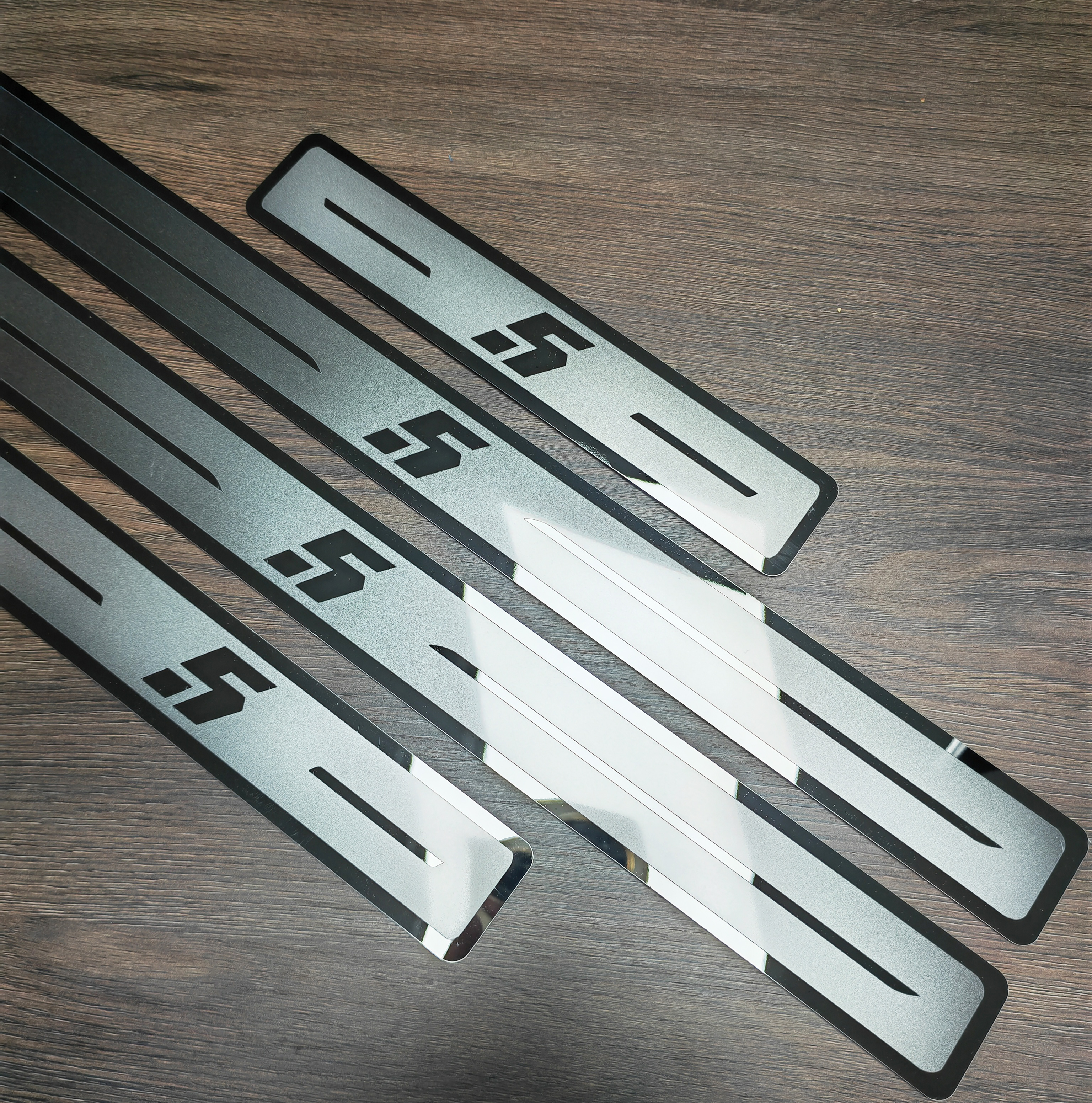 Car Stainless Steel Door Sill  - مراجعة Tech Accessories Renault وسعره