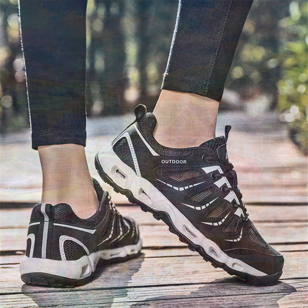 Sumer Round Tip Silver Sneaker - مراجعة Tech Guy Accessories وسعره